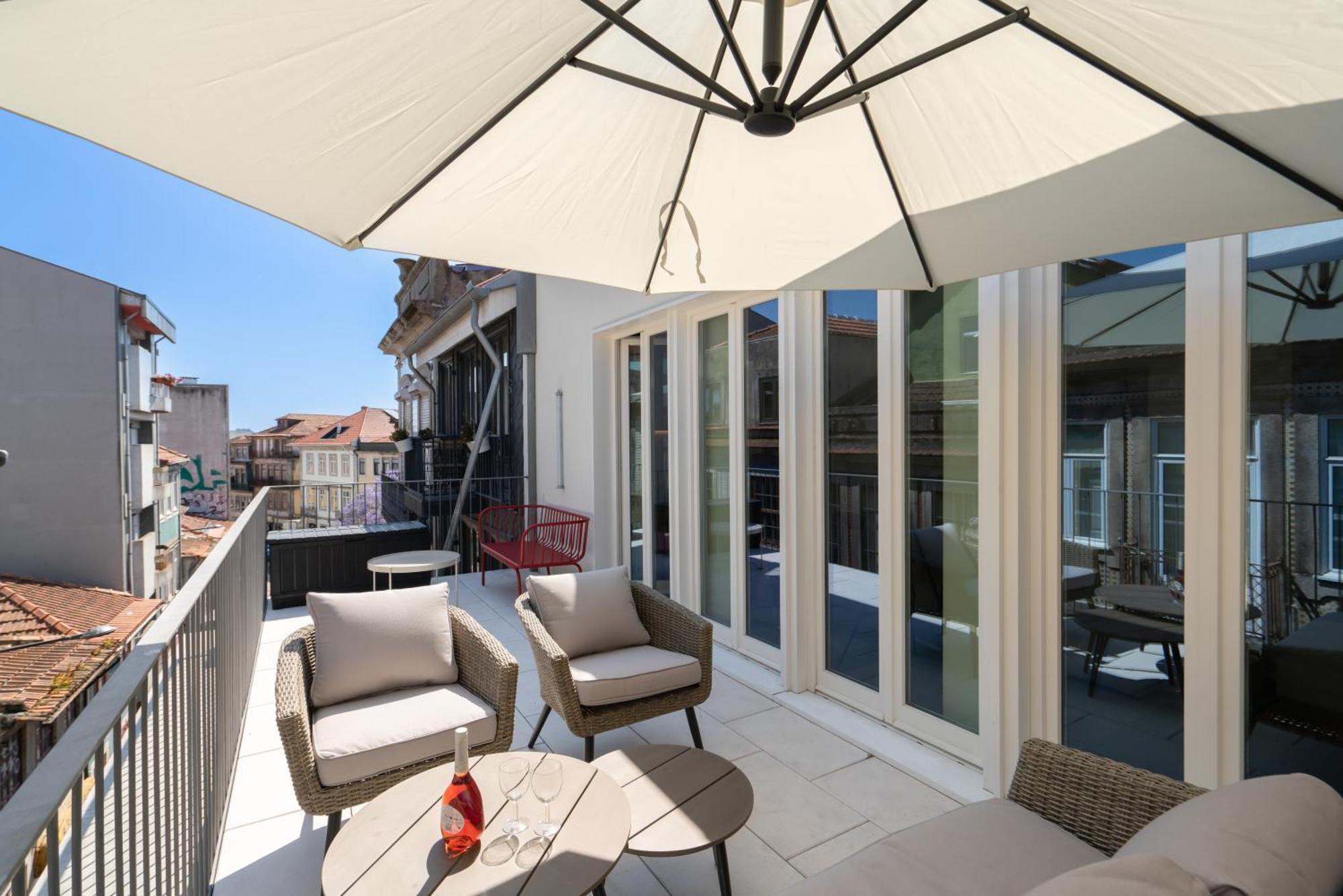شقة Host Wise - Luxurious Private Flats - Balcony بورتو الغرفة الصورة