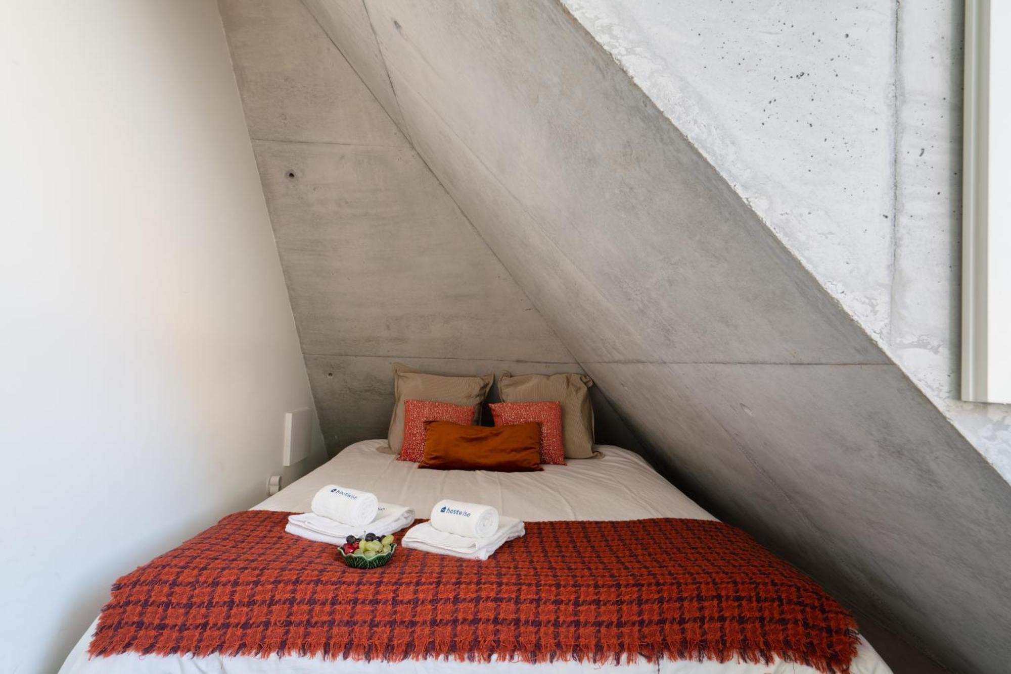 شقة Host Wise - Luxurious Private Flats - Balcony بورتو الغرفة الصورة